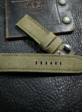 手工帆布表带军绿色20mm粗狂复古风格适用沛纳海iWatch
