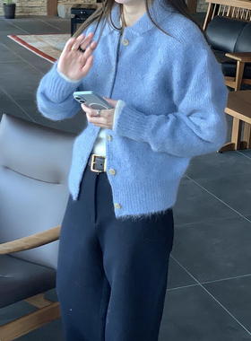 韩国东大门lerobe25新款美娜软糯翻领羊毛针织开衫蓝色毛衣外穿女