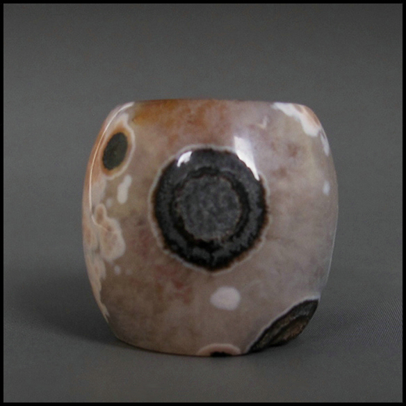 战国红玛瑙桶珠鼓珠天然一眼天珠手把件23X24MM_A2439