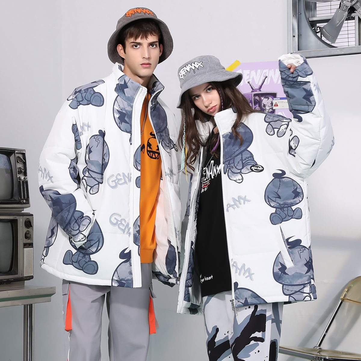 GENANX闪电潮牌羽绒满印短款