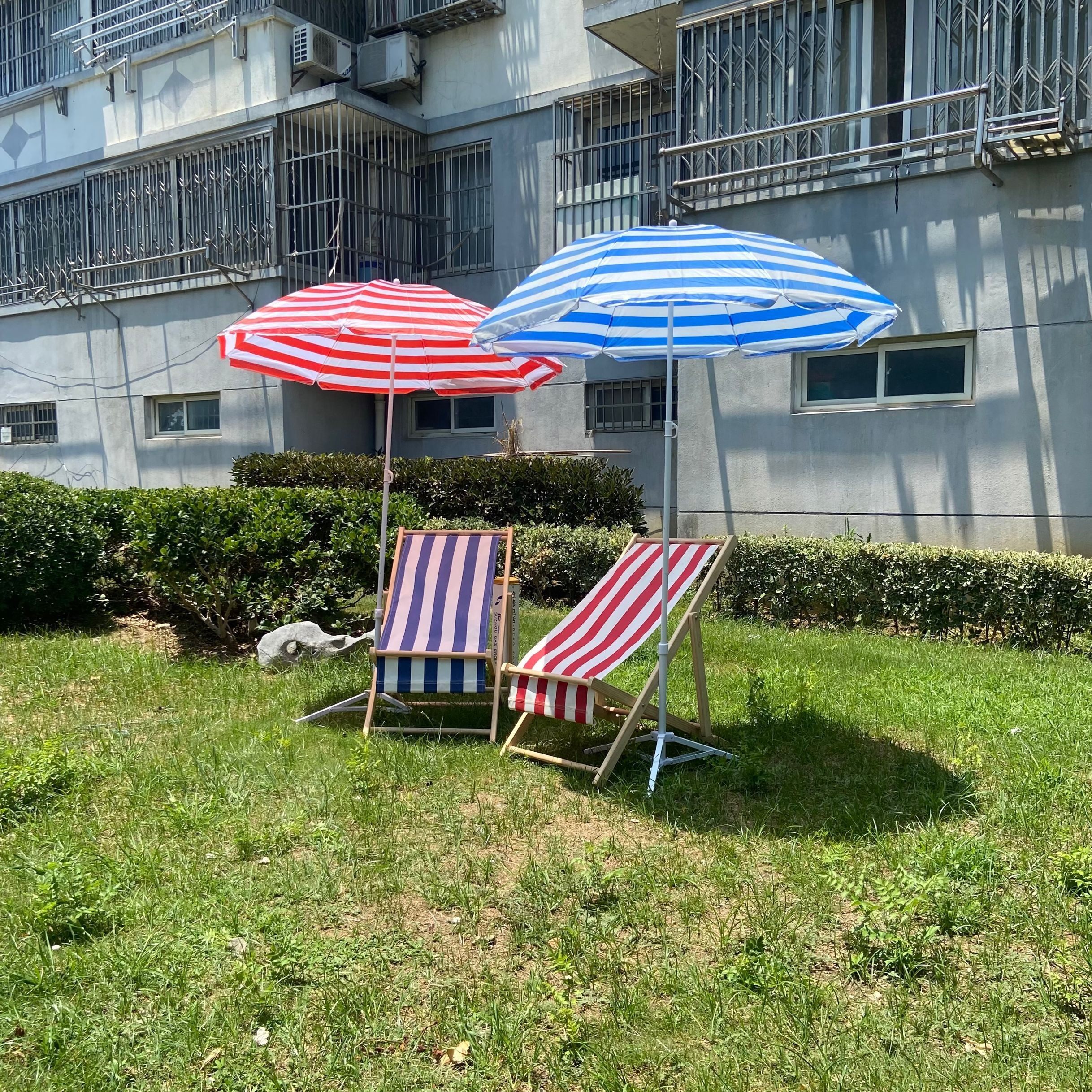 红白蓝白条纹沙滩伞沙滩椅海滩旅拍婚纱拍照海边外景摄影道具套装