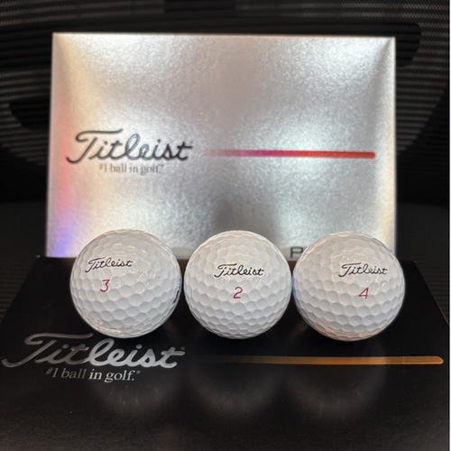 Titleist泰特利斯ProV1x高尔夫球性能全面胜出众多选手信赖下场球