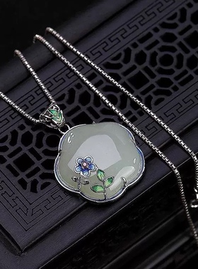 中国风复古景泰蓝梅花吊坠女仿和田锁骨链珐琅彩挂坠项链国潮饰品