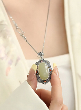 S925银复古可打开香囊做旧吊坠项链女小众设计感锁骨链送女友礼物