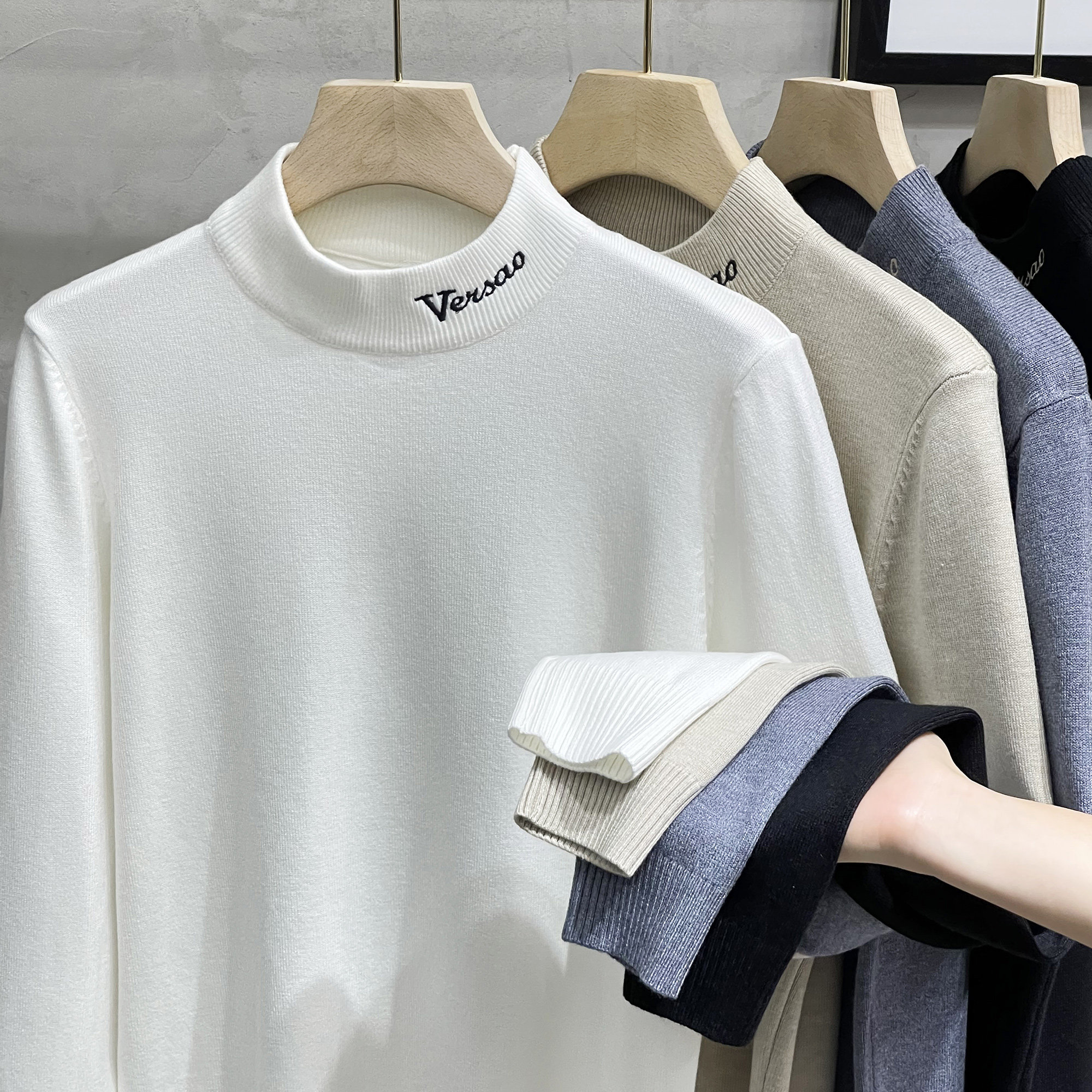 男士毛衣半高领秋冬季百搭修身针织打底衫刺绣黑色中领线衣男潮流