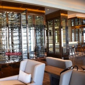 恒温展柜金属吧岛台 酒廊酒柜 每方 不锈钢酒架 订制吧台酒廊空间