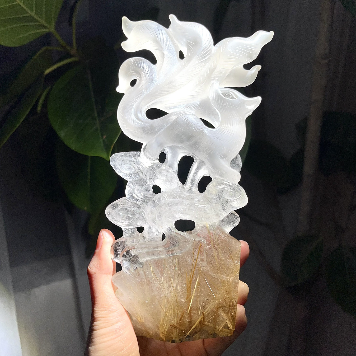 天然发晶九尾狐水晶摆件