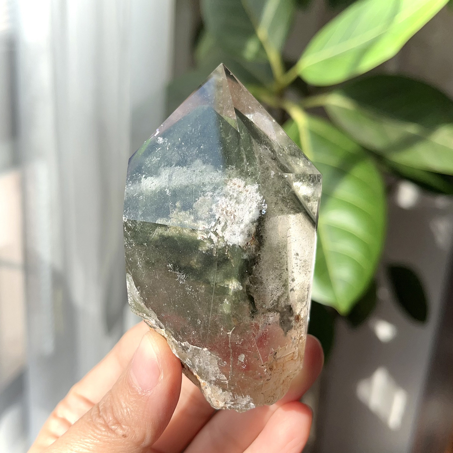天然巴西绿幽灵柱全包绿幽灵山形千层绿幽原石打磨幽灵柱一物一图