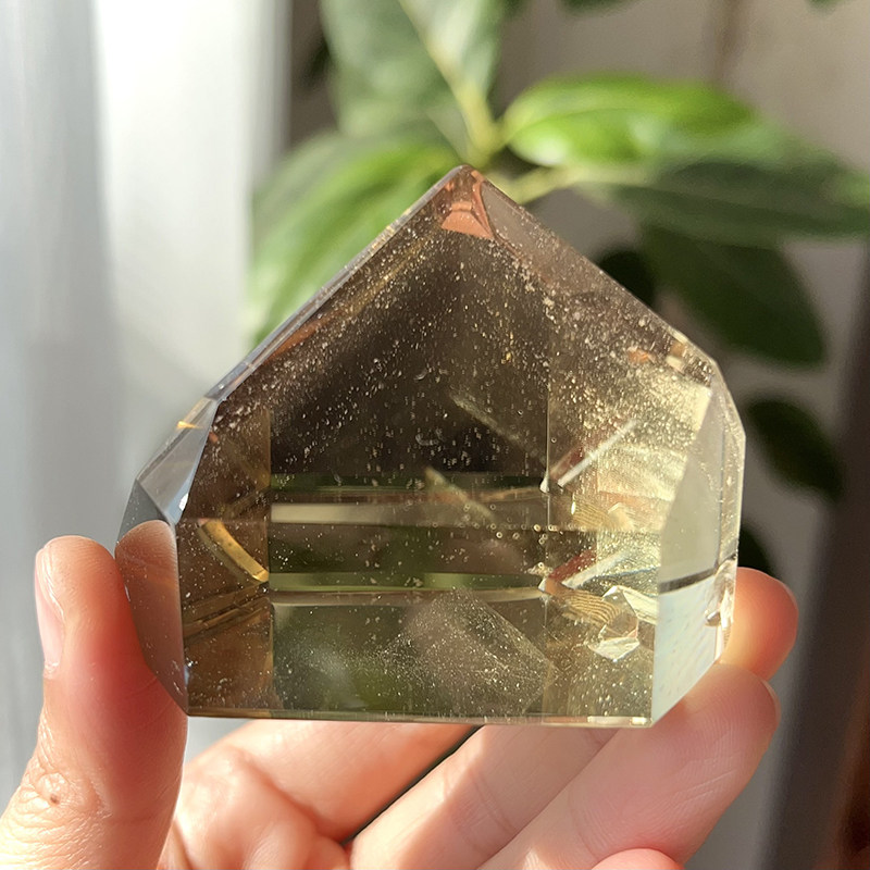 天然茶黄水晶随形摆件
