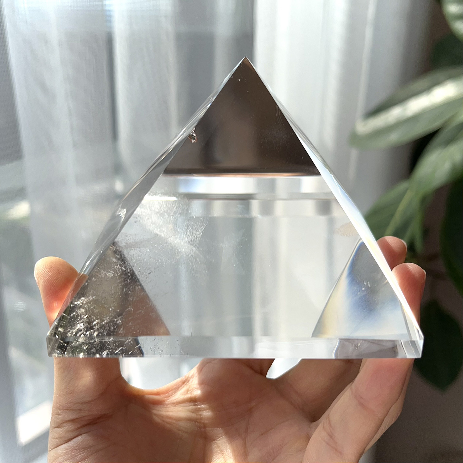 天然喜马白水晶金字塔