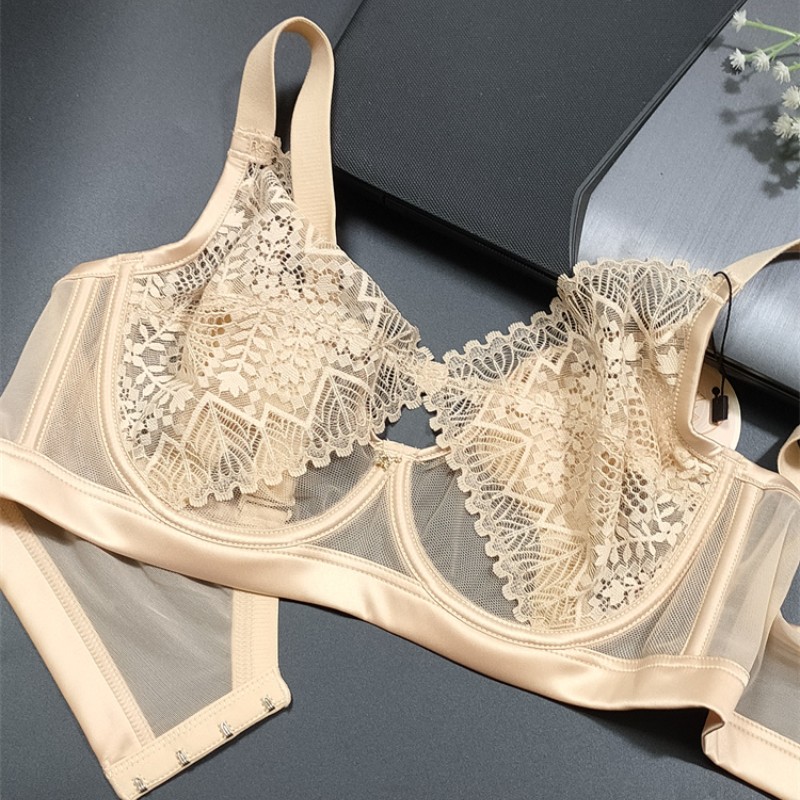 全罩杯大胸显小聚拢软钢圈内衣夏季轻薄透气聚拢时尚性感超薄文胸