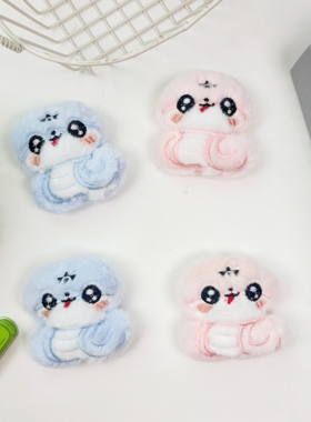 蛇年毛绒胸针可爱卡通蛇配件伴手礼装饰玩偶别针包包挂件服饰配饰