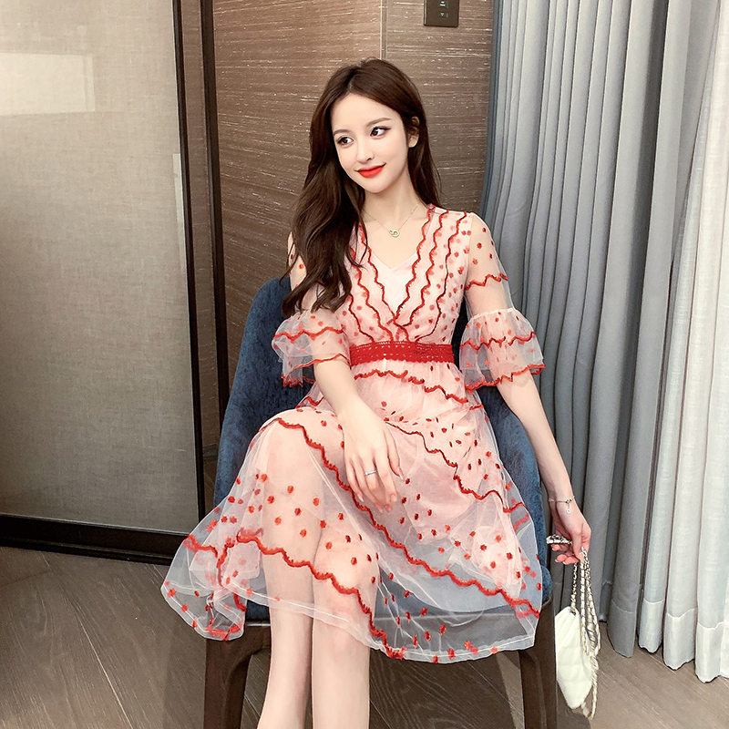 Real shot summer new elegant mesh dress temperament trumpet sleeve mid length knee length Fairy Dress