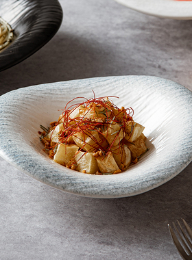 草帽盘子碟子高级感冷凉菜盘异形沙拉碗西餐餐盘日式商用酒店餐具