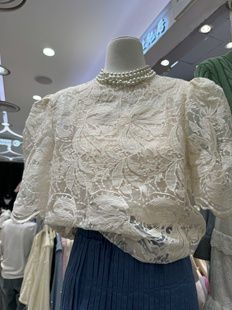 吊带真两件 韩国进口精致刺绣花朵波浪花边中袖 圆领套头气质衬衫