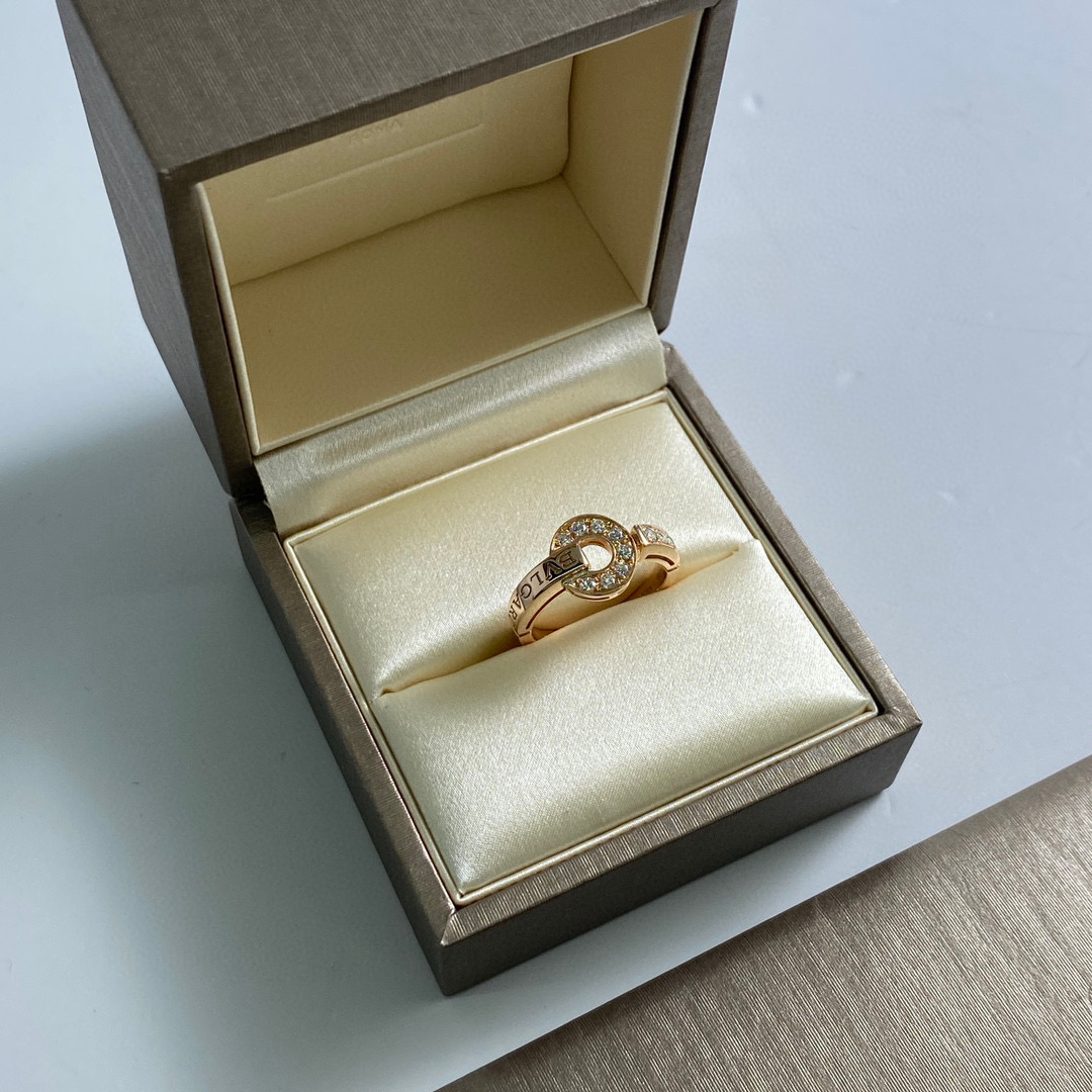 BVLGARI/宝格丽53号玫瑰金镶钻铜钱戒指  正品保真 支持鉴定