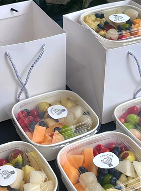 白色正方形打包盒外带水果盒牛皮纸包装外卖餐盒便当果切纸盒带盖