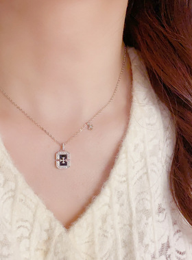 欧美复古镶钻锆石方形十字架项链轻奢高端小众级设计感精致锁骨颈