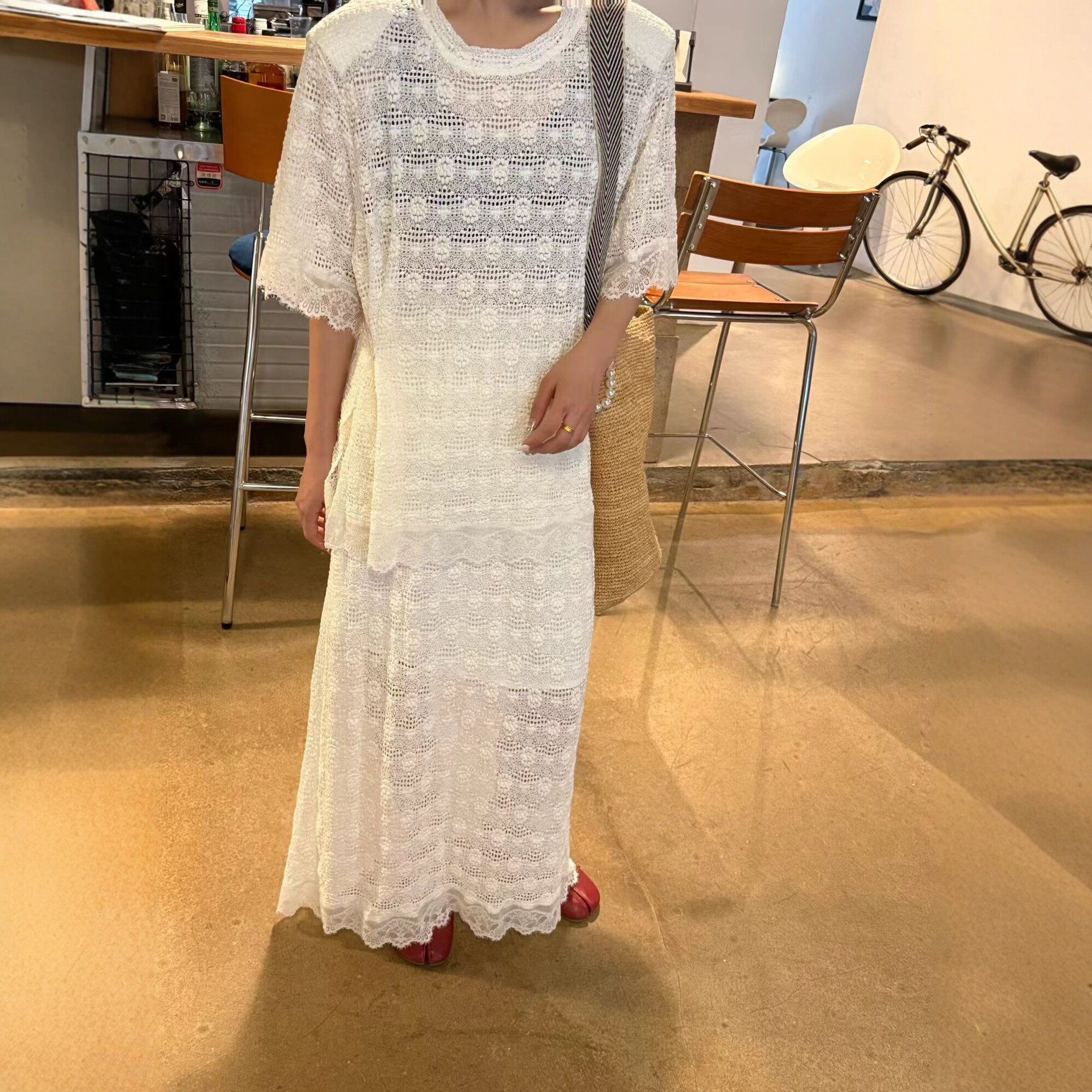法式名媛圆领垫肩蕾丝套装裙女2026夏新优雅高级上衣半身裙两件套