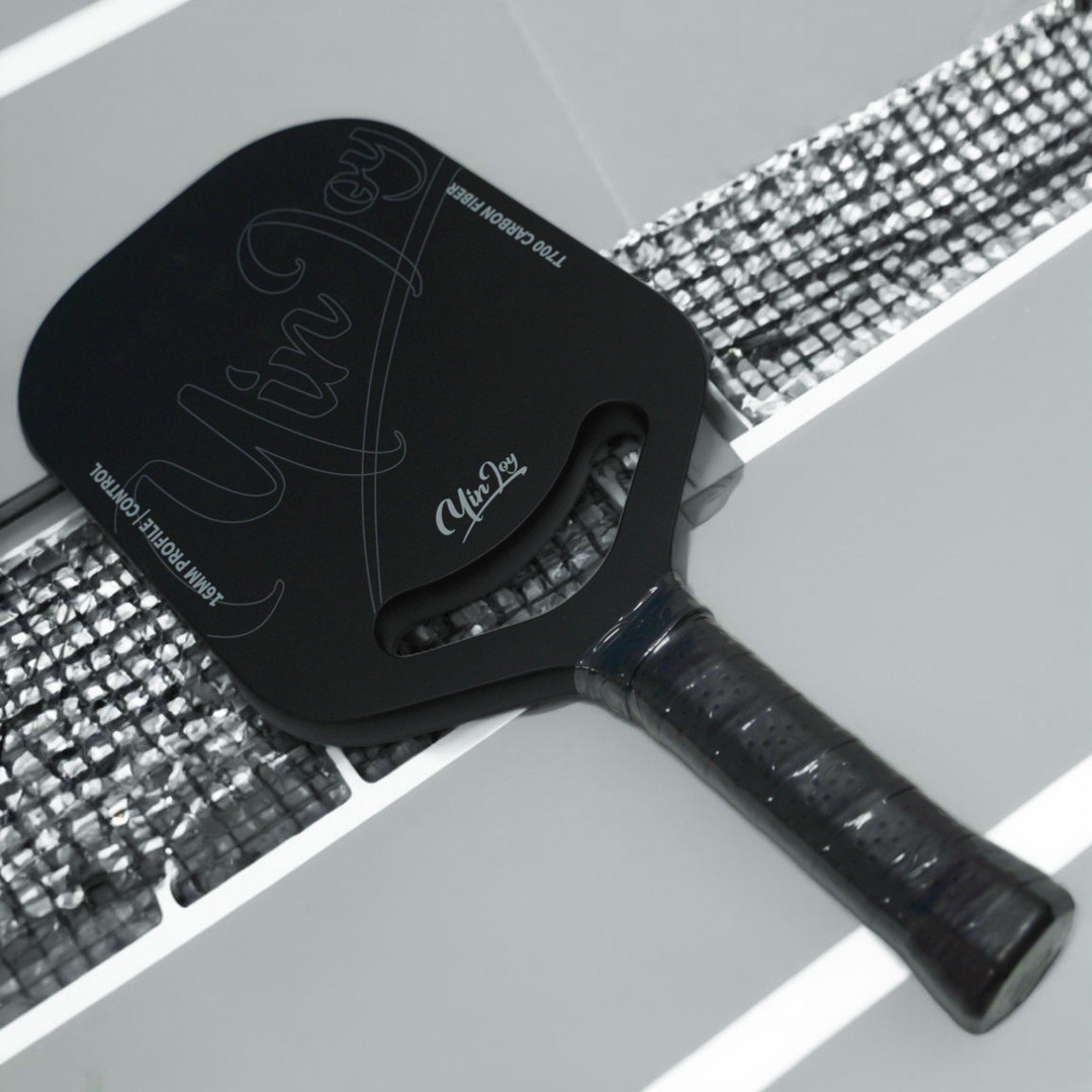 YinJoy笑脸拍碳纤维匹克球拍