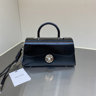 2026春季新款时尚定型盒子小方包手提高质感斜挎包百搭单肩小包女