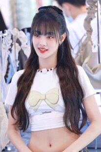 Minnie金米妮同款黄色蝴蝶T恤纯棉圆领印花短款辣妹夏季修身上衣