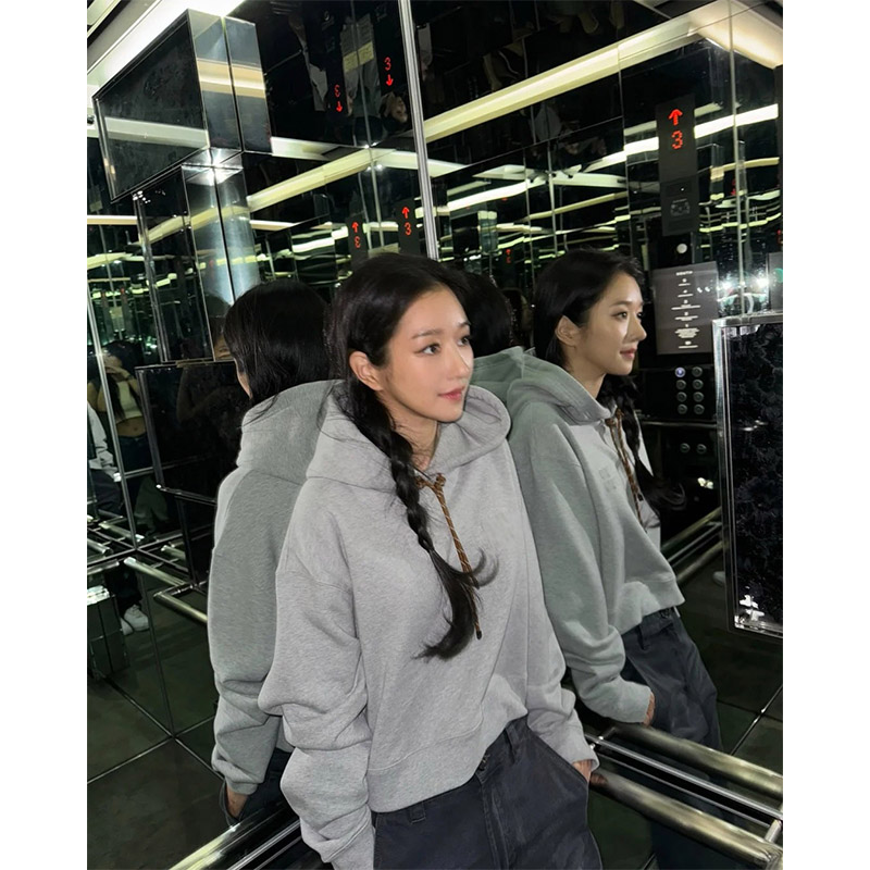 徐睿知同款早秋纯色短款连帽ins运动休闲风抽绳运动灰色卫衣