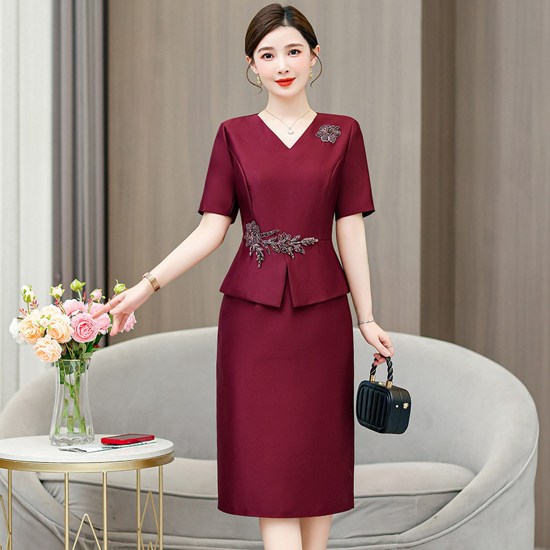 喜婆婆婚宴装红色礼服裙子2026夏季新款妈妈装时尚优雅修身连衣裙