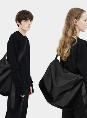 VAOPER喂牌单肩斜挎包大容量运动健身包男士休闲背包旅行包女潮牌