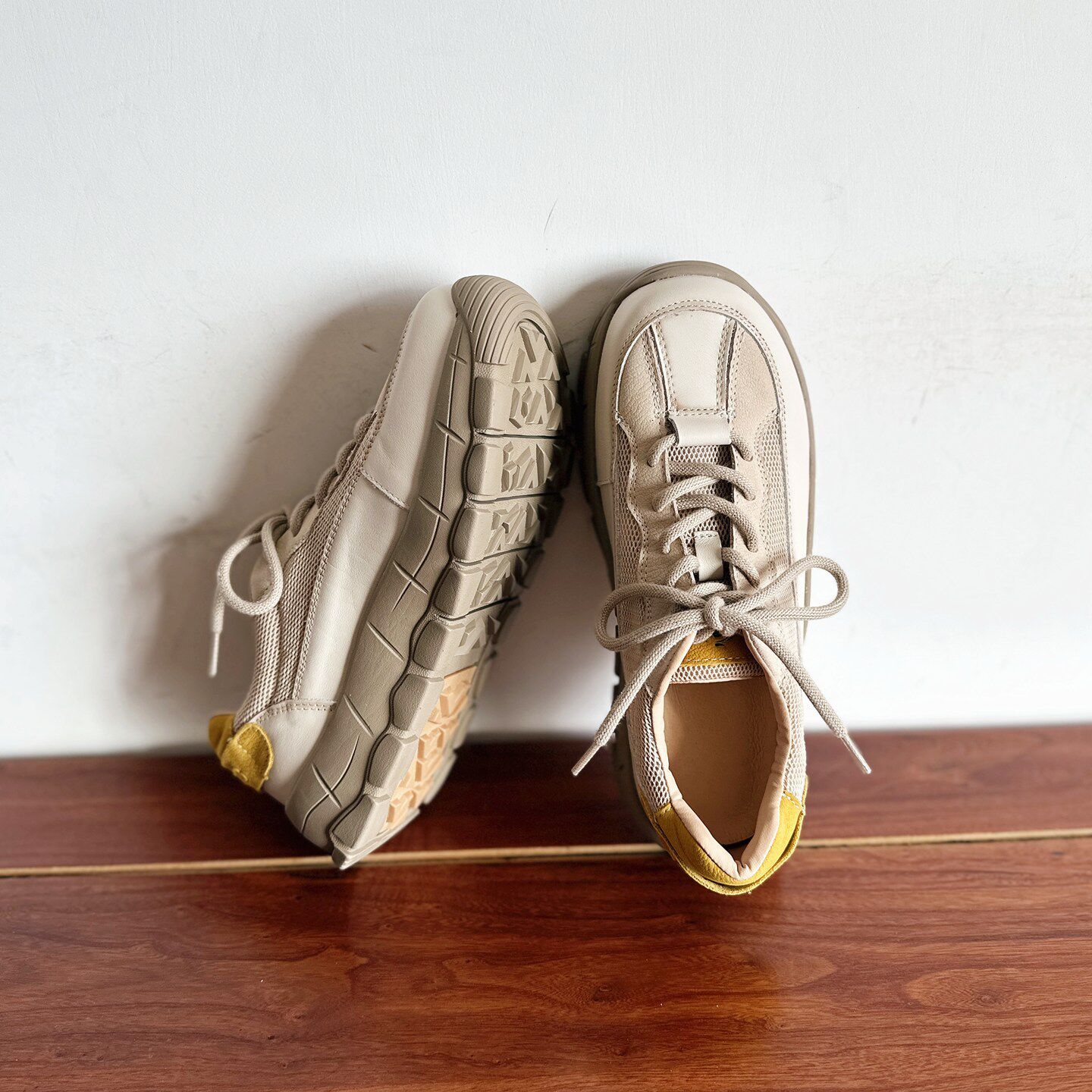 【烁掌柜】2026复古真皮小众女鞋头层牛皮中跟厚底系带运动休闲鞋