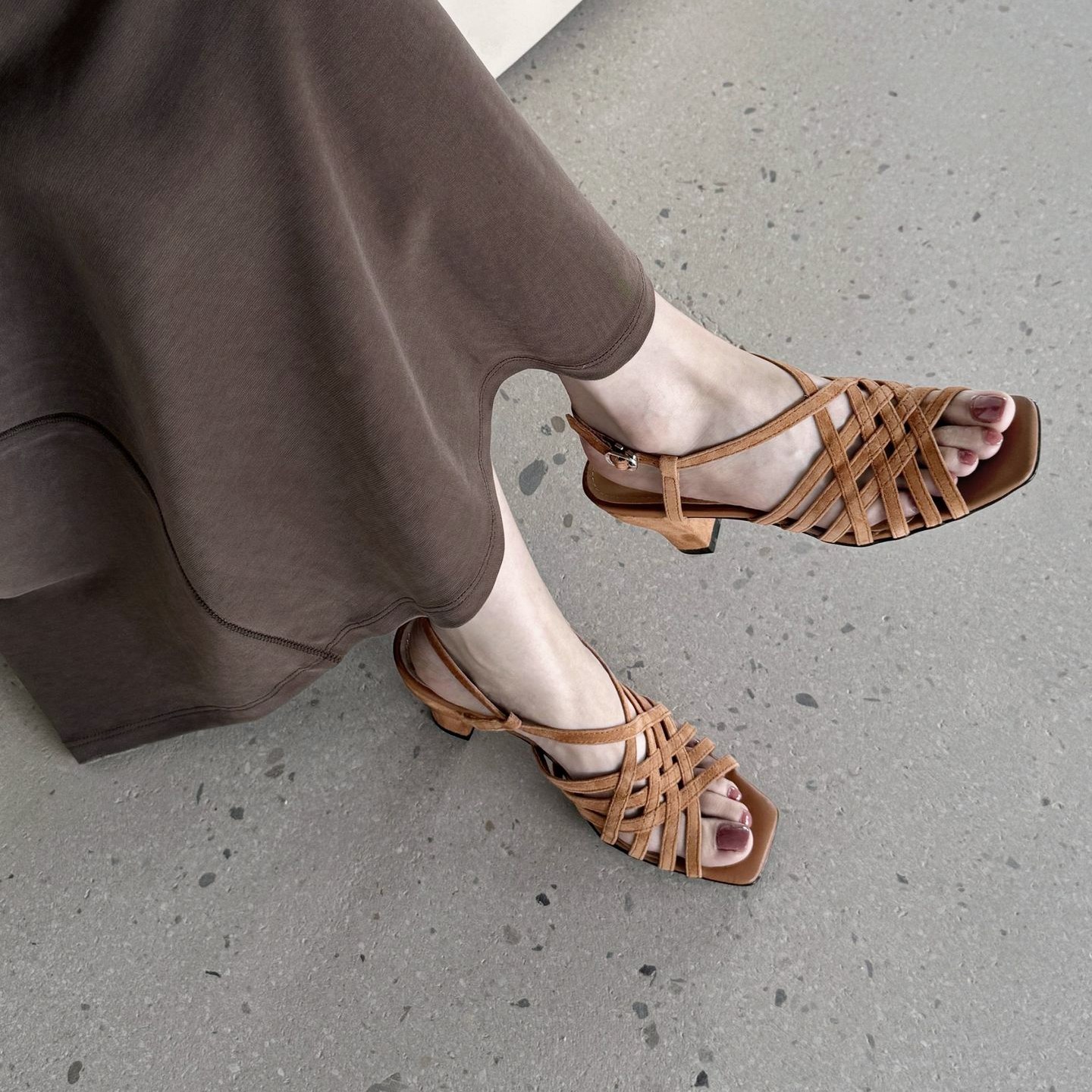 个性编制羊猄皮高跟罗马凉鞋