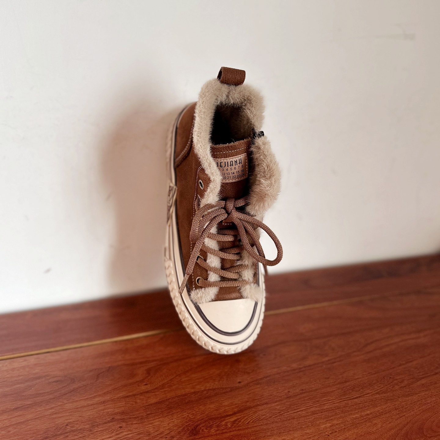 【烁掌柜】2025冬学院风真皮女鞋头层牛皮松糕厚底毛毛棉鞋马丁靴