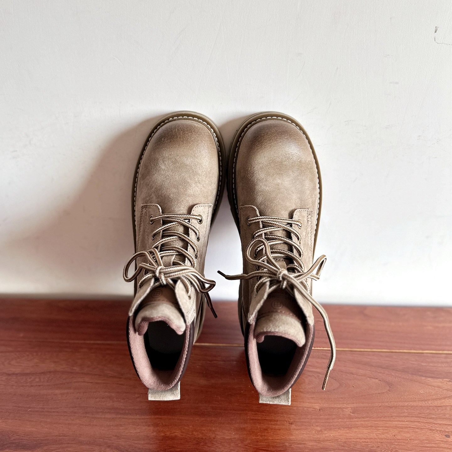 【男女同款】2025秋冬款复古风马丁靴个性绑带内增高户外休闲短靴