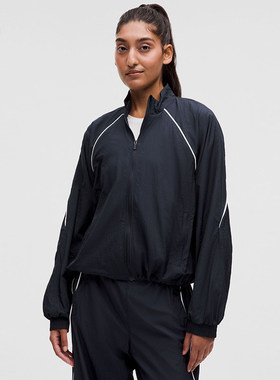 License to Train女士运动轻盈版夹克 拒水丨lululemon丨LW3HO9S