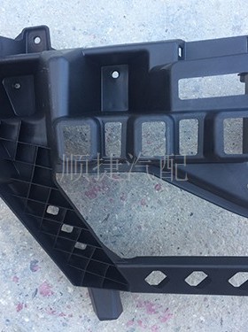 北京汽车b40LPLUS BJ40LPLUS后杠包角骨架  后杠支架