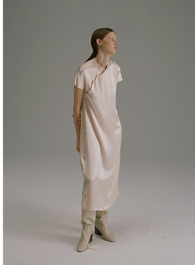 NEANT 2018AW Series 1 香槟粉翡翠改良中式旗袍