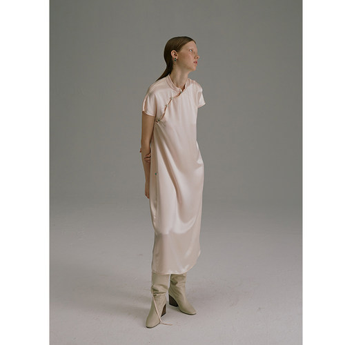 NEANT 2018AW Series 1 香槟粉翡翠改良中式旗袍