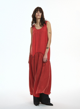 NEANT铜氨丝红撞色毛边腰线铃铛连衣裙