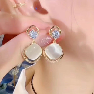 镶钻猫眼石短款 超仙s925银针耳钉轻奢小众高级感 耳环韩国气质时尚