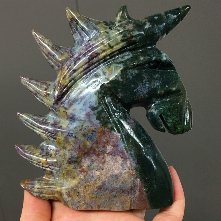 天然海洋碧玉水草天河石独角兽