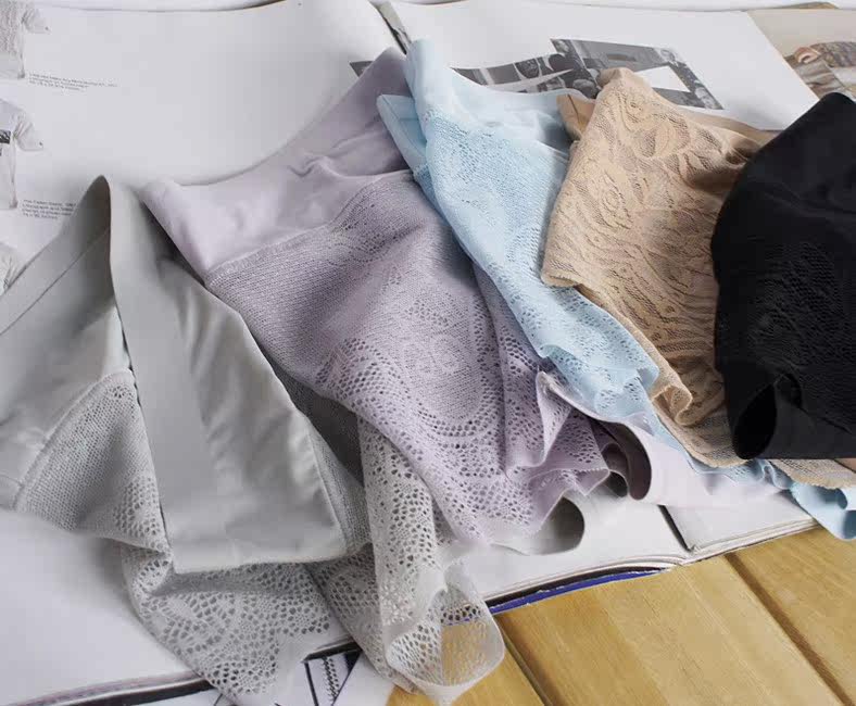 Slip sexy en soie Ice - Ref 642390 Image 1