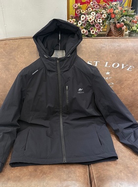 骆驼男装2025新款连帽羽绒服户外运动风黑色保暖外套55XYR001