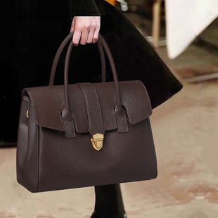 Viney包包女式2025新款女包秋冬真皮手提包大容量复古通勤公文包