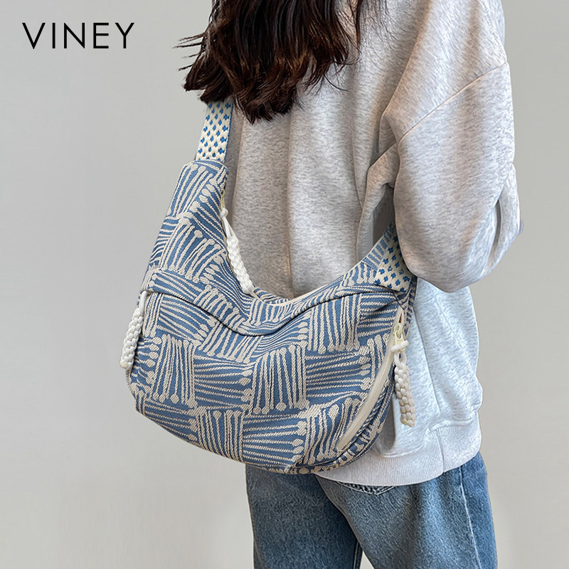 Viney包包女士2026新款女包夏季单肩斜挎包大容量轻便运动饺子包
