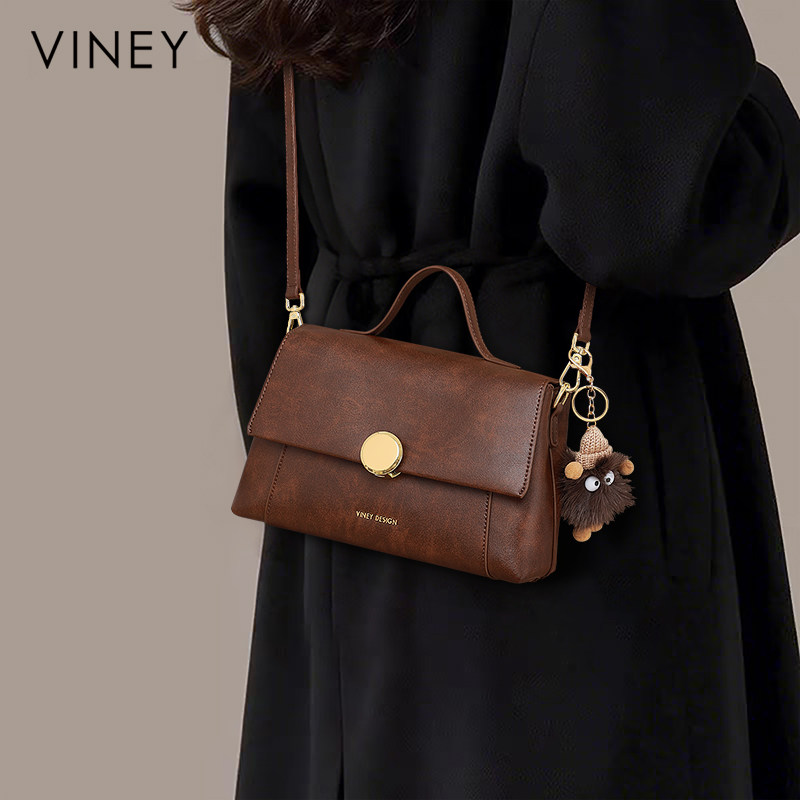 Viney包包女款2026新款女包真皮单肩斜挎包高级感复古手提小方包