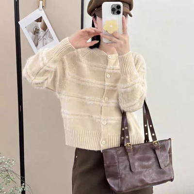 韩版圆领开衫纽扣针织衫女