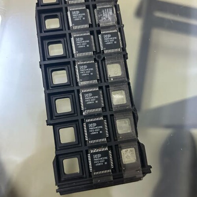 可维修P89V51RC2FBC议价
