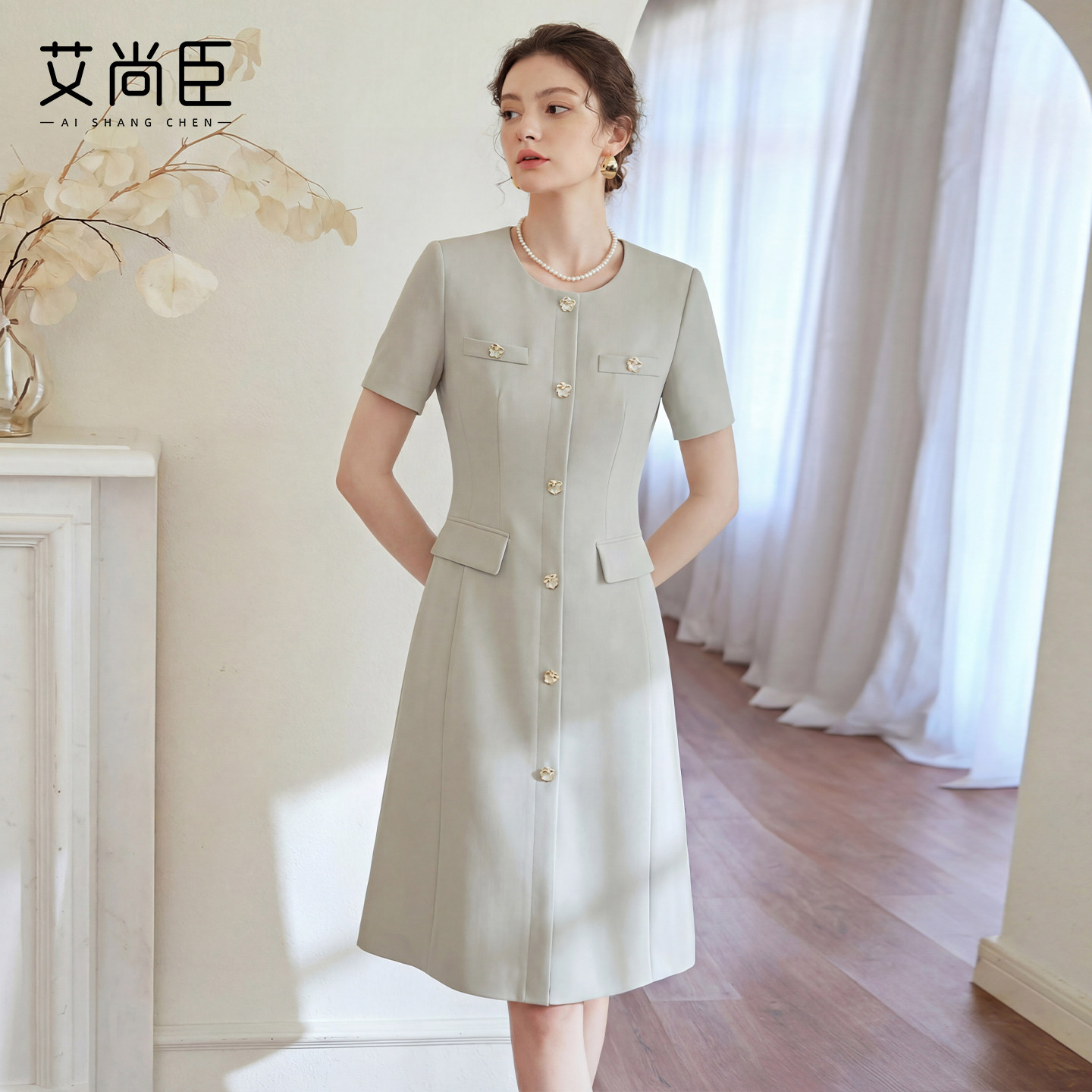 艾尚臣短袖连衣裙女美容师工作服