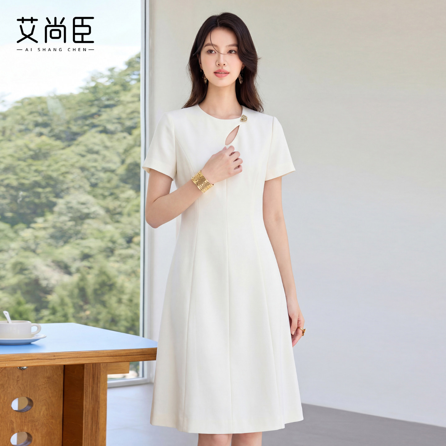 艾尚臣白色极简风连衣裙女职业装
