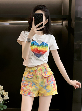 烫钻印花爱心短款T恤女短袖夏季设计感正肩修身显瘦半袖衫上衣潮